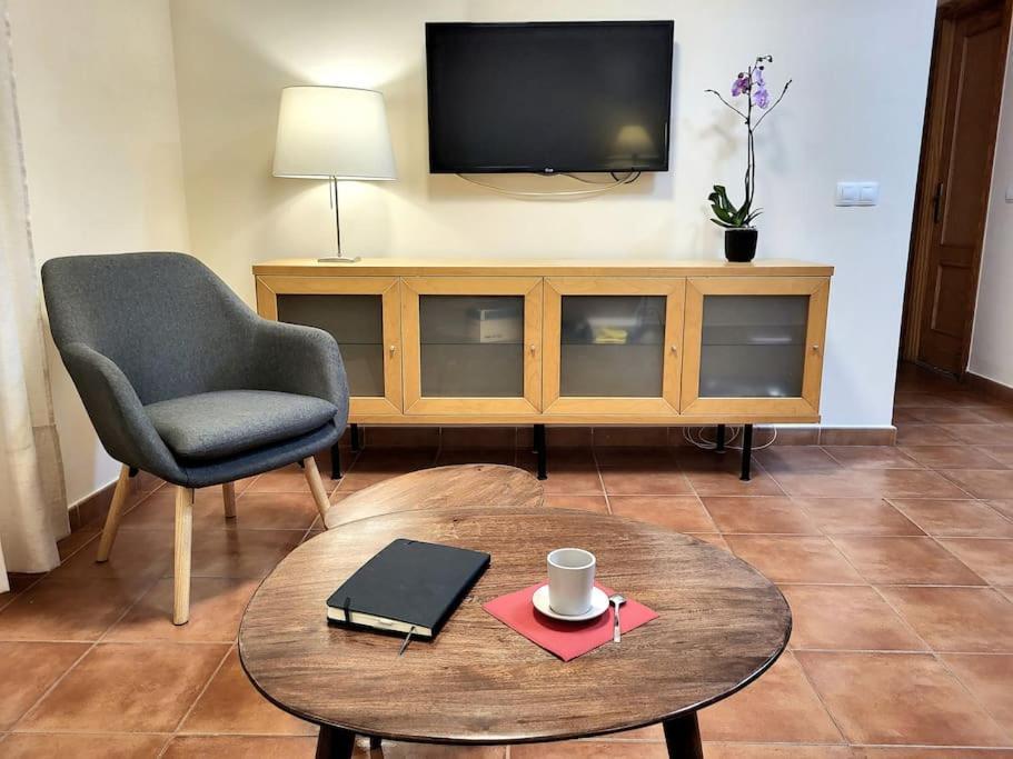 Flamenco, Apartamento Exclusivo De Dos Habitaciones En El Pleno Del Casco Antiguo, Alicante, Playa, Centro Historico, Rambla Ngoại thất bức ảnh