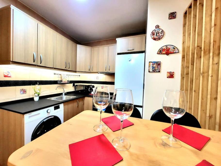 Flamenco, Apartamento Exclusivo De Dos Habitaciones En El Pleno Del Casco Antiguo, Alicante, Playa, Centro Historico, Rambla Ngoại thất bức ảnh
